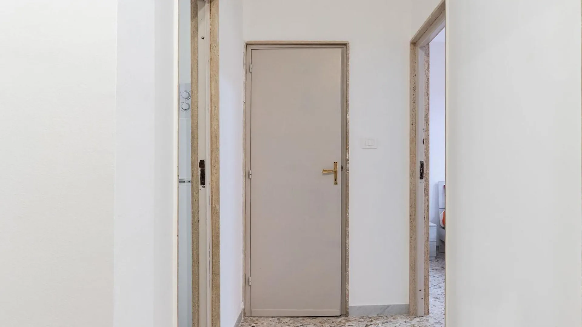 Bari Station Classic Apartment By Wonderful Italy